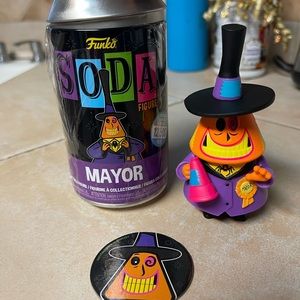 Funko soda Disney Nightmare before Christmas Blacklight Mayor Common
